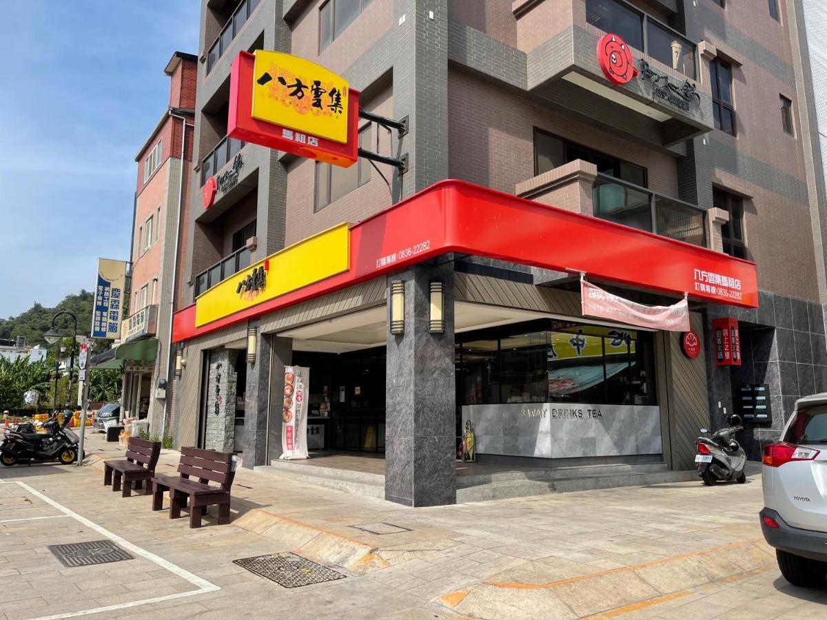 Zucuo Homestay Нанган Екстериор снимка