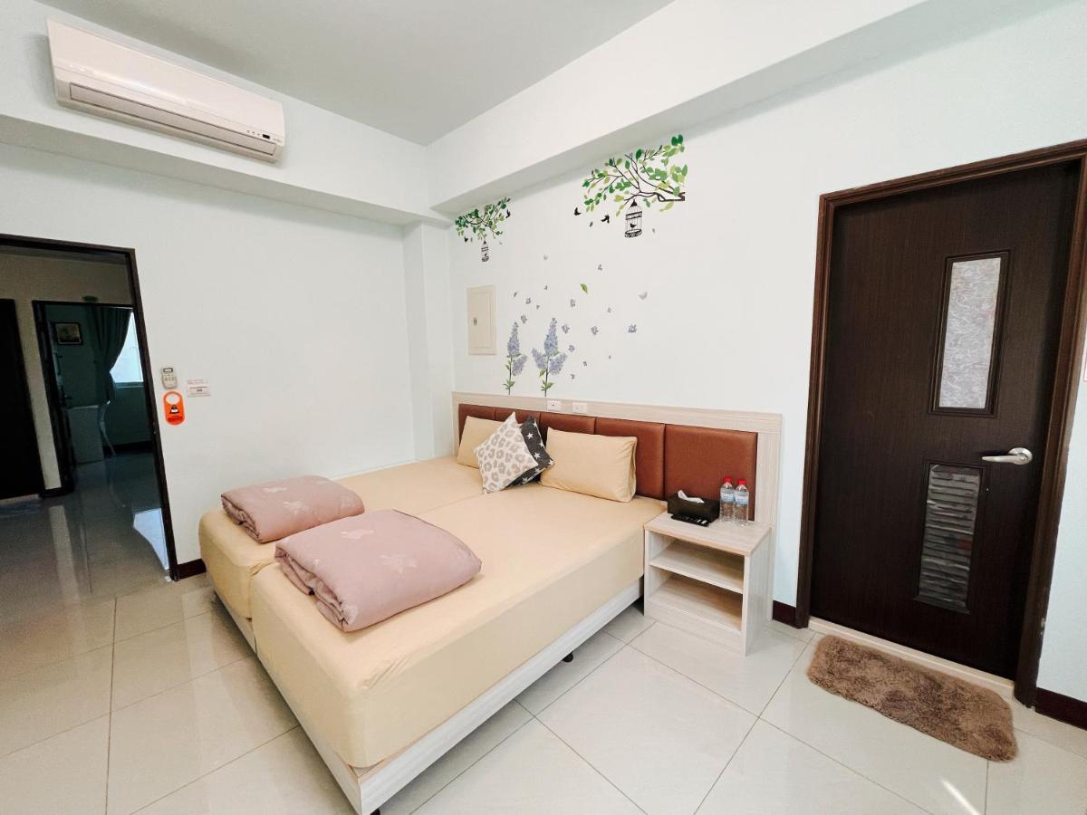 Zucuo Homestay Нанган Екстериор снимка