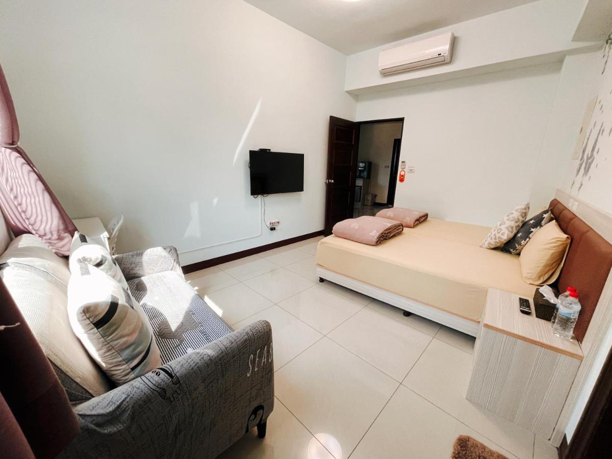 Zucuo Homestay Нанган Екстериор снимка